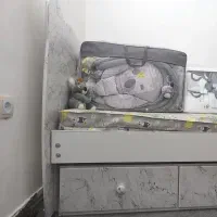 تخت و گهواره کودک