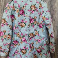 مانتو|لباس|دوگنبدان, |دیوار