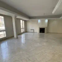 220متر-سهخواب-سوپر-لوکس-تکواحدی-2پارکینگ-Luxury