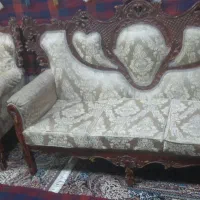 مبلمان ۷نفره سطنتی سالم و تمیز|مبلمان خانگی و میز عسلی|اهواز, زیتون کارگری|دیوار