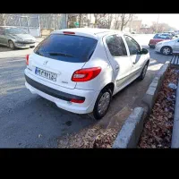 نصب شیشه دودی کاملا رایگان محدوده شرق تهران|خدمات موتور و ماشین|تهران, امین حضور|دیوار