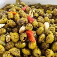 زیتون و ترشی .کشک و لواشک .شیره و رب .حلوا و ارده|عمده‌فروشی|اصفهان, بابوکان|دیوار