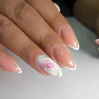 آف خدمات آموزش صفرتاصدناخن2تومان باسابقه