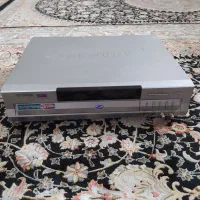 دستگاه CD سه دیسک