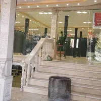 ۴۰۰ متر تجاری در شهر ملی مبل و منبت|اجارهٔ مغازه و غرفه|ملایر, |دیوار