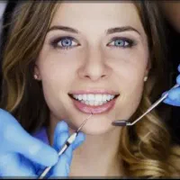 تخفیف ۵۰٪ تمامی خدمات دندانپزشکی زیر تعرفه دولتی