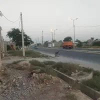 فروش پلاک مسکونی وتجاری رو به خیابان‌ اصلی  اتوبان