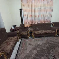 مبل ۷نفره چوبی سالم و تمیز+میز ناهار خوری