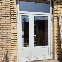 درب و پنجره ی گروه صنعتی upvc راد