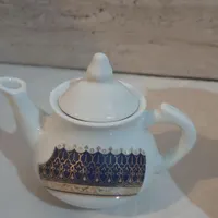 قوری و بستنی خوری