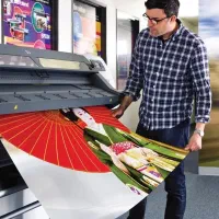 چاپ بنر و اعلامیه و بنر استند چاپ استیکر و مش