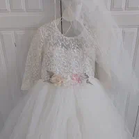 لباس عروس و کفش کودک
