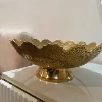 دکوری|مجسمه، تندیس، ماکت|رشت, هلال احمر|دیوار