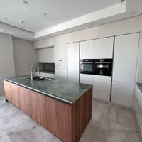 ۱۳۰متر/تاپ لوکیشن حصاری/بازسازی اعیانی/نور جنوب|فروش آپارتمان|تهران, میرداماد|دیوار
