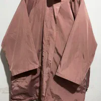 بارونی ترنچ کت هودی تعدادی لباس در حد نو