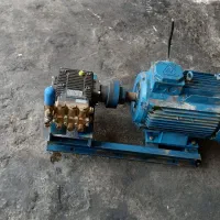 دستگاه کارواش به همراه کف پاش