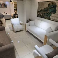 مبل مکانیزم راحتی تولید وزرا سیستم صوتی دارد