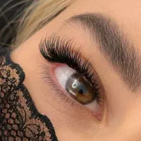 اکستنشن مژه و لیفت و لمینیت ابرو