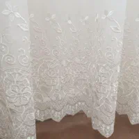 پرده حریر مانند