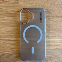 کاور آیفون۱۷نرمال