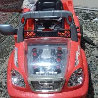 ماشین شارژی جیپ  در حد نو سالم سالم