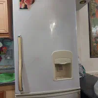 موتور یخچال خراب است