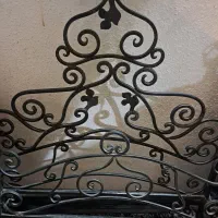 تخت یک نفره فلزی فرفورژه