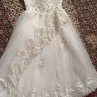 لباس عروس در حد|لباس|گالیکش, |دیوار