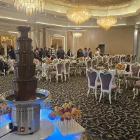 آبشارشکلات و پاپ کرن و پشمک تولد