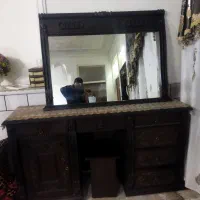 تختخواب و میز آریش بزرگ|تخت و سرویس خواب|کاشان, کارگر|دیوار