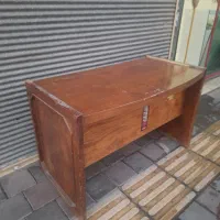 میز محکم