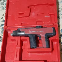 تفنگ میخکوب کامرکس