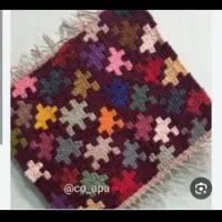 گلیم دستبافت اندازه۳۰ در۳۰ جنس اکرولیک،کاملا نو