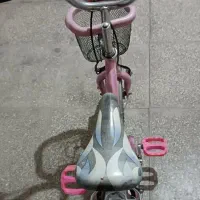 دوچرخه ۱۲ دختر روع