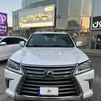 لکسوس LX570 ۲۰۱۸ سفید تمیز مانند نو