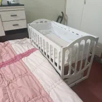 تخت و گهواره کنار مادر|تخت و صندلی بچه|لار, |دیوار