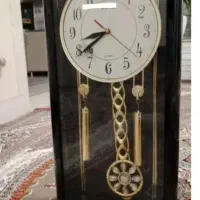 ساعت دیواری