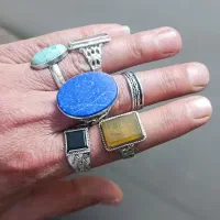 نقره (معاوضه انگشتر نقره با زنجیر)