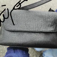 کیف توی ماشین جامونده