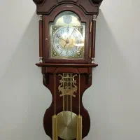 ساعت دیواری بدنه چوبی