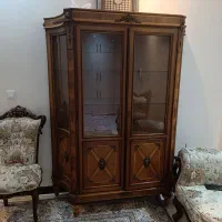 ویترین  جنس عالی در حد نو