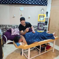 حجامت سیاتیک ماساژصورت فیشال پدیکور رفع درد|خدمات آرایشگری و زیبایی|قم, عمار یاسر|دیوار