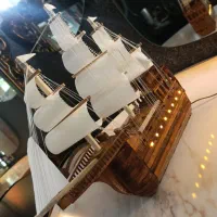 ماکت کشتی بادبانی چراغ دار