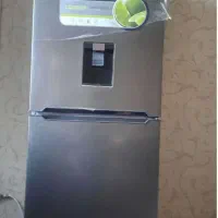 یخچال دو در،بالا یخچال،پایین فریزر|یخچال و فریزر|گرمه, |دیوار