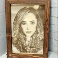 حکاکی چهره روی چوب ( ویژه روز مادر )|تابلو، نقاشی، عکس|قم, بیست متری ولیعصر|دیوار