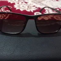 دو عدد عینک آفتابی و طبی دخترانه در حد نو