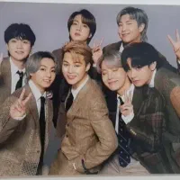 پوستر بی تی اس