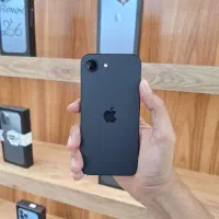 آیفون 16e مشکی در حد نو - iphone 16e black 128