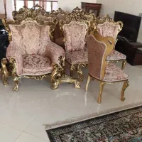 مبل سلطنتی همرا میز غذا خوری