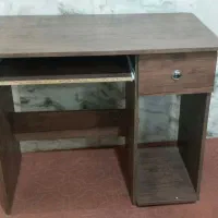 میز کامپیوتر